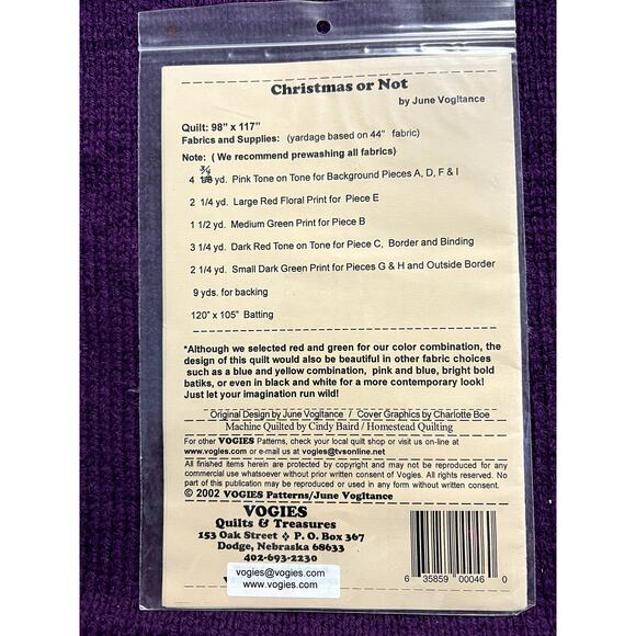 quilt pattern Christmas or Not quilts queen 98in x 117in - Picture 2 of 4